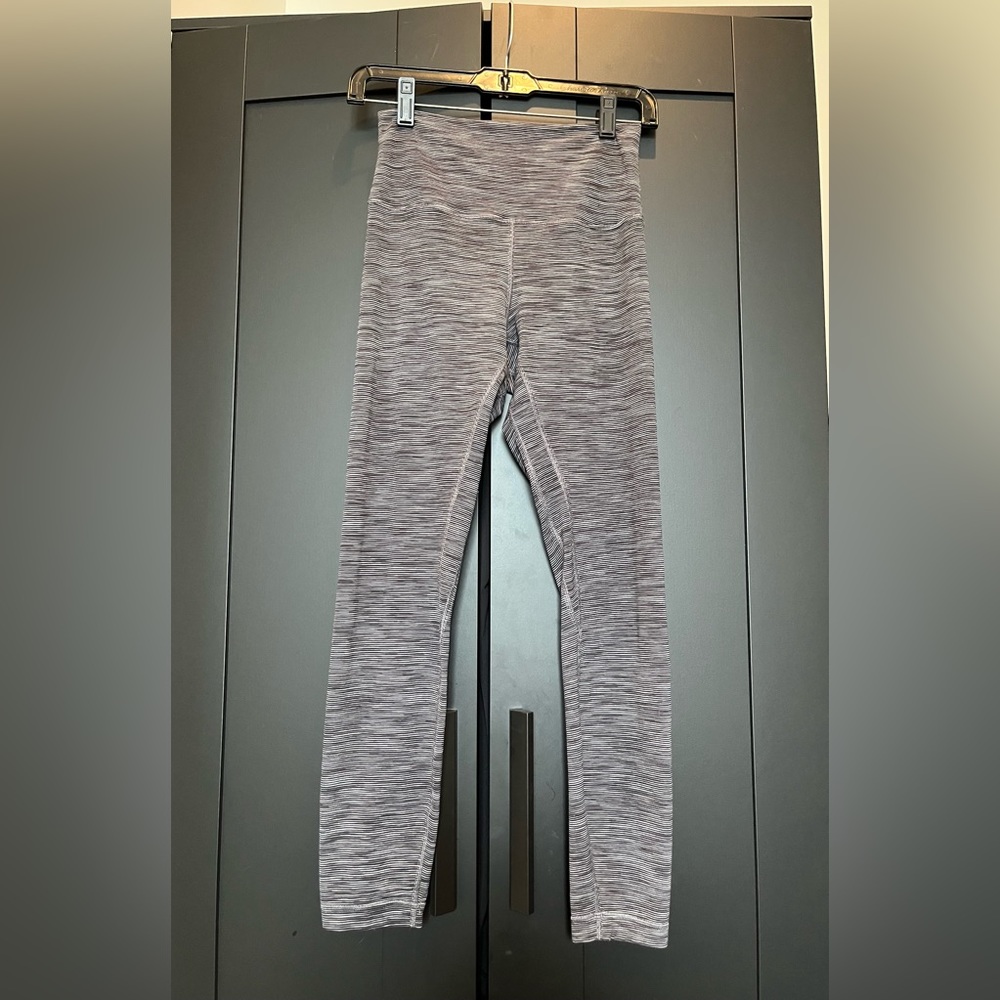 Lululemon Align High-Rise Leggings 25”, Wee Are From Space Dark Carbon Ice Grey